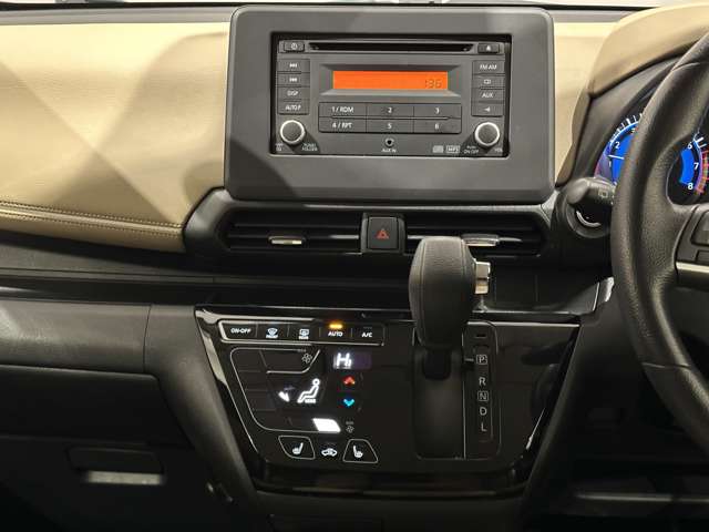 Mitsubishi eK X 8