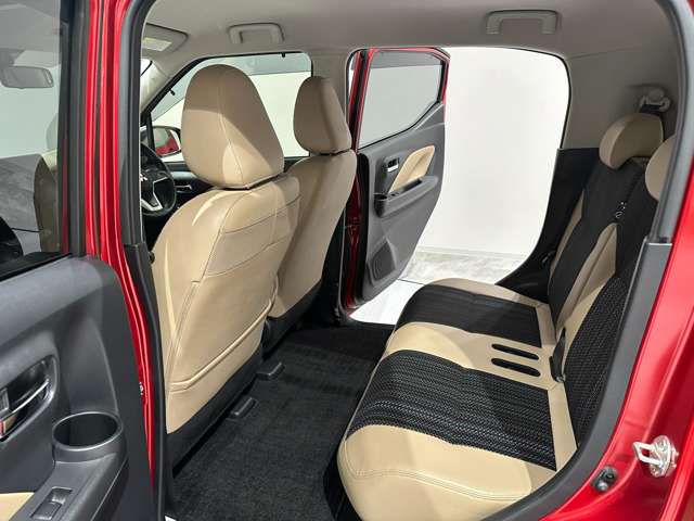 Mitsubishi eK X 10