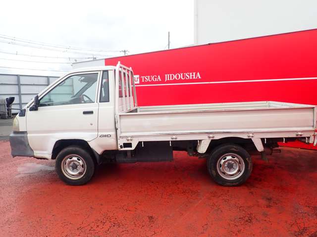 Toyota Town Ace Truck 8
