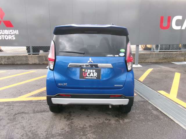 Mitsubishi eK X 9