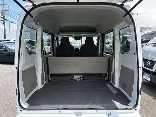 Suzuki Every 8