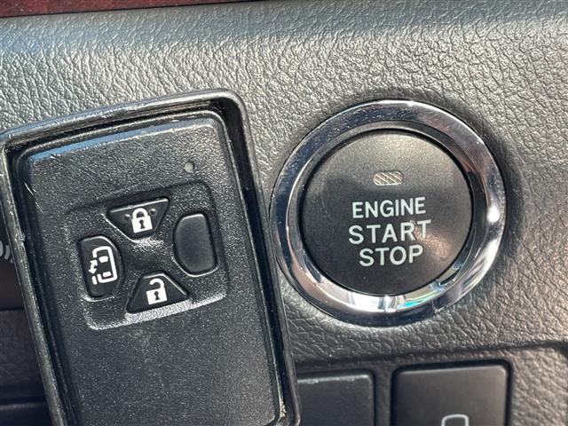 Toyota Vellfire 10