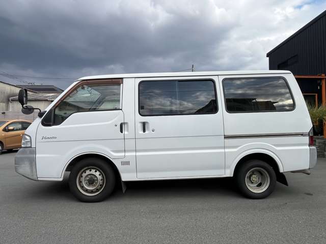 Nissan Vanette 7