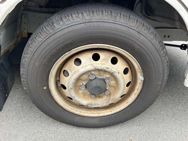 Nissan Vanette 10