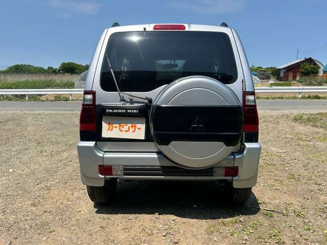 Mitsubishi Pajero Mini 11