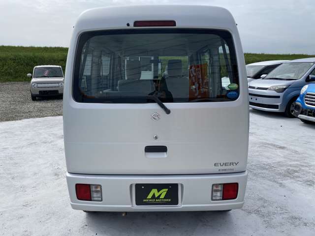 Suzuki Every 9