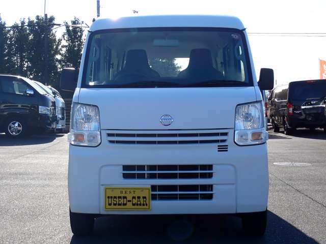 Nissan NV100 Clipper 6