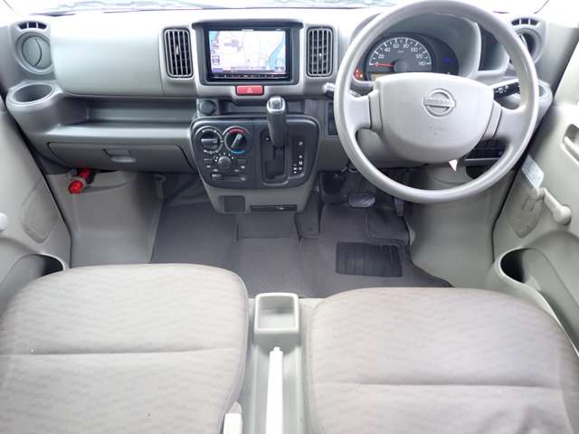 Nissan NV100 Clipper 8