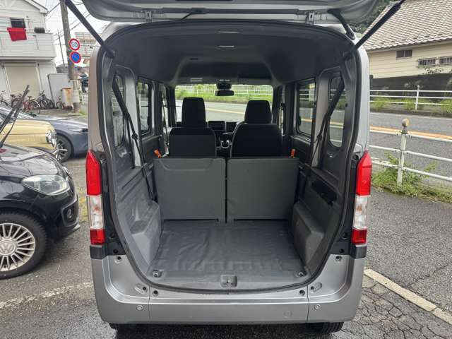 Honda N-VAN 12