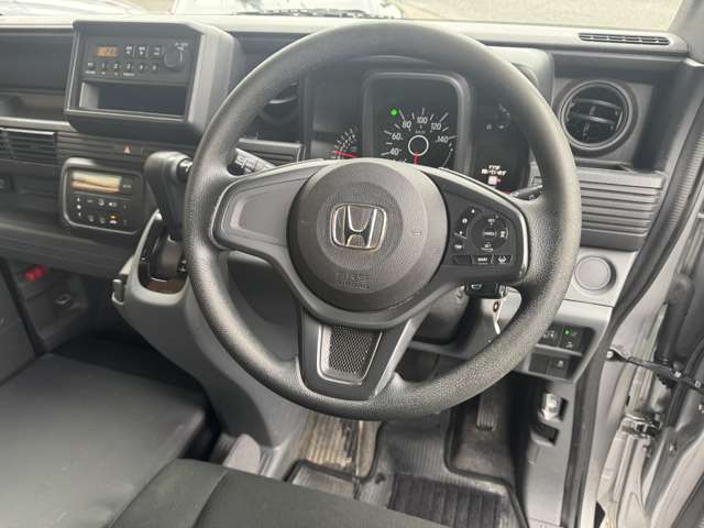 Honda N-VAN 8