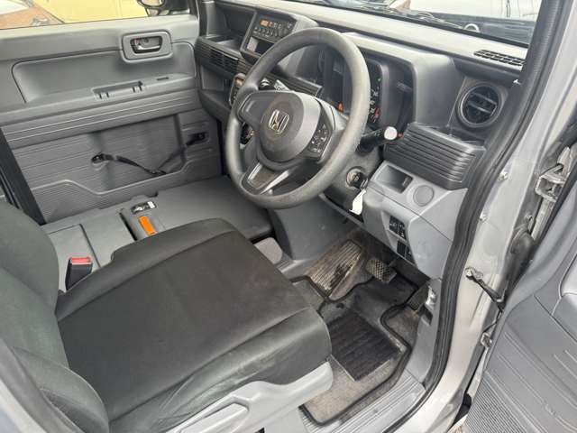 Honda N-VAN 9