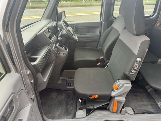 Honda N-VAN 10