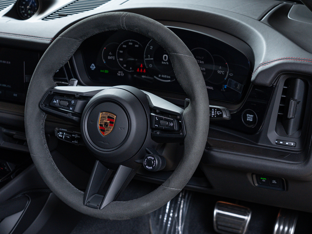 Porsche Cayenne Coupe 12