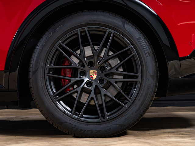 Porsche Cayenne Coupe 7