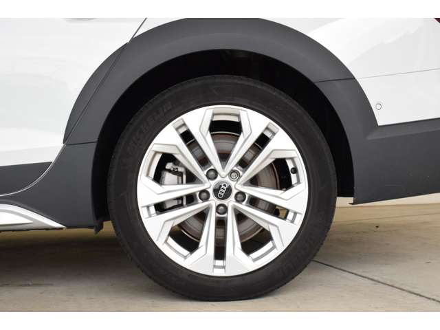 Audi A4 Allroad Quattro 11