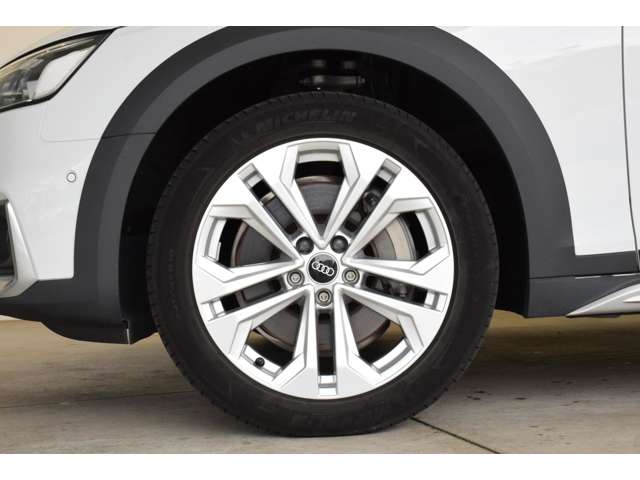 Audi A4 Allroad Quattro 10