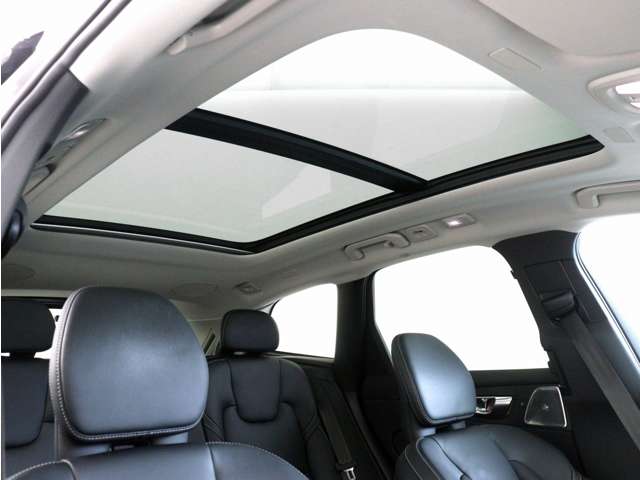 Volvo XC60 5