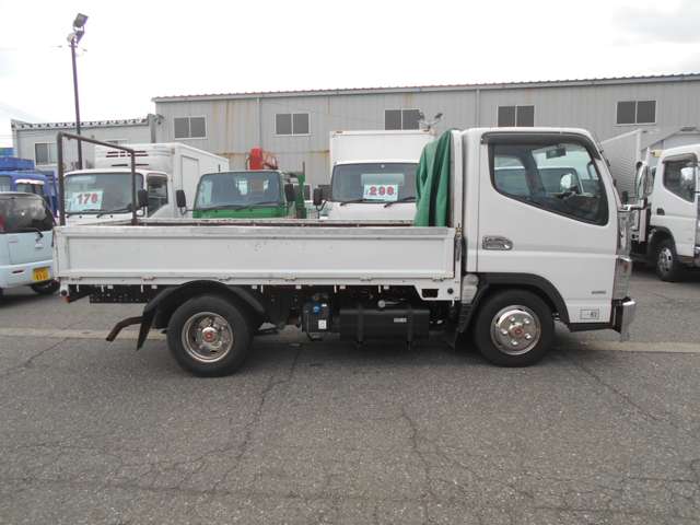 Mitsubishi Fuso Canter 4