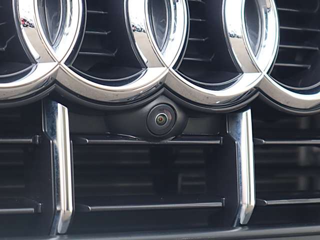 Audi Q3 9