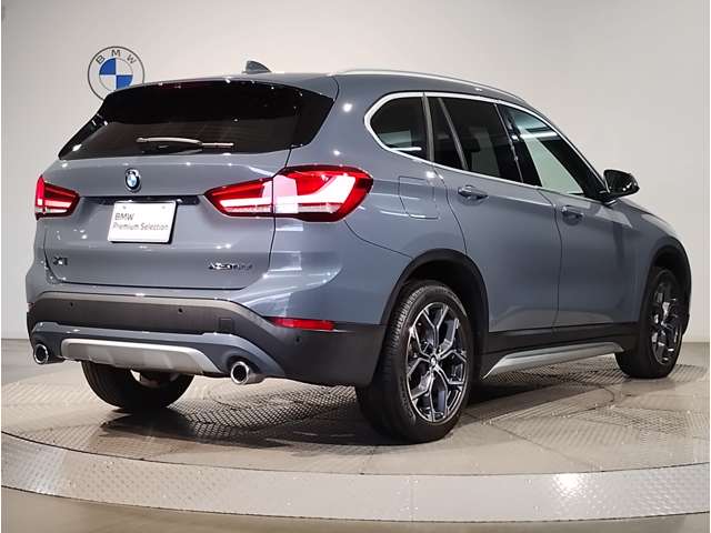 BMW X1 8