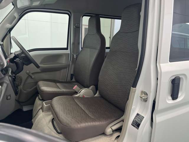 Nissan NV100 Clipper 10