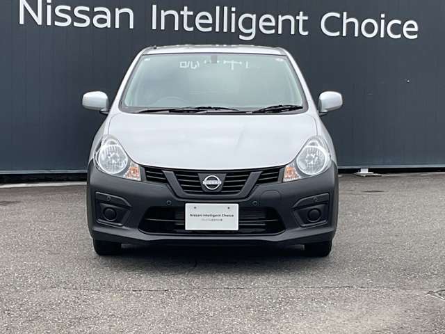 Nissan AD 6