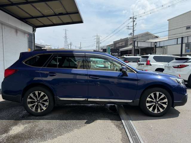 Subaru Legacy Outback 8