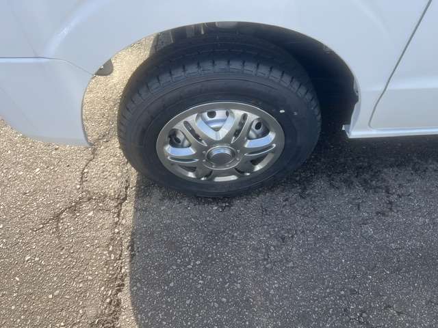 Suzuki Every 8