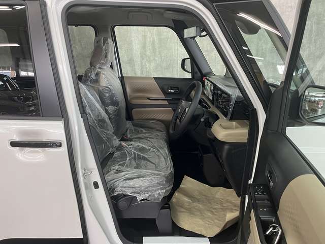 Mitsubishi Delica Mini 4