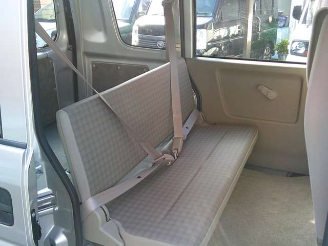 Suzuki Every 11