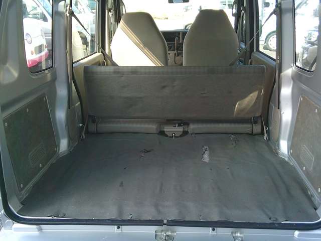 Suzuki Every 9