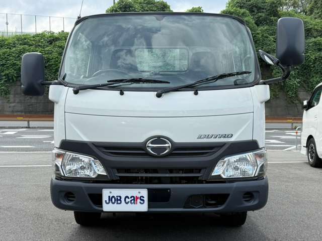 Hino Dutro 2