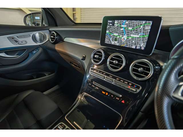 Mercedes-Benz GLC 7