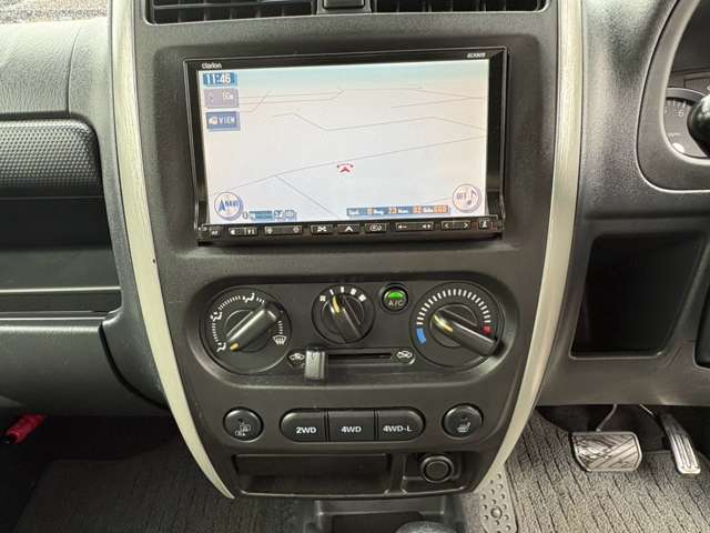 Suzuki Jimny 9