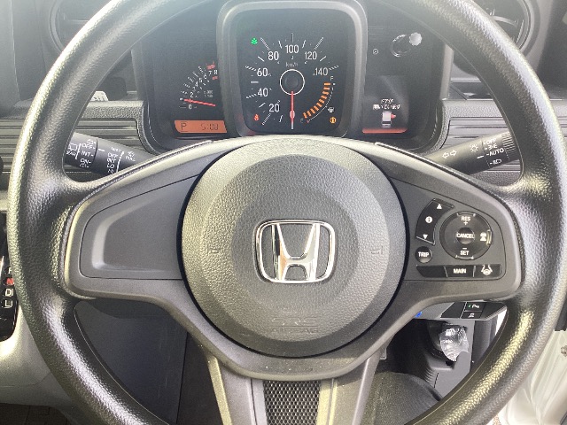 Honda N-VAN 9