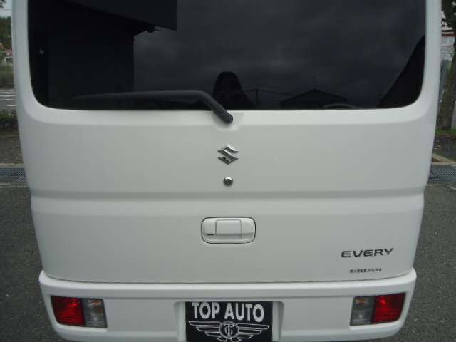 Suzuki Every 12