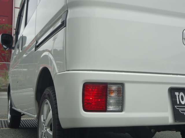 Suzuki Every 8
