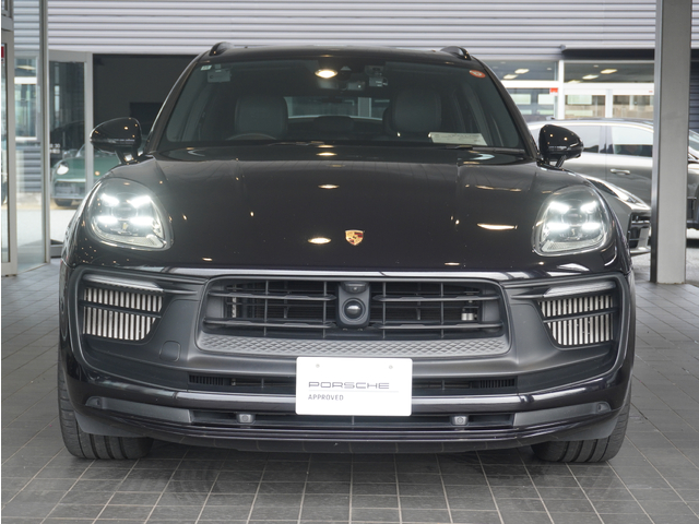 Porsche Macan 2