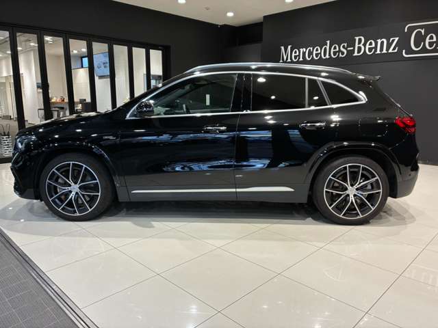Mercedes-Benz GLA-Class 8