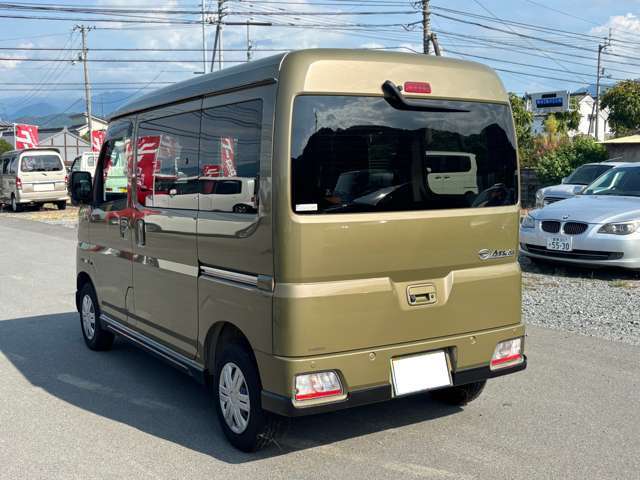 Daihatsu Atrai 5