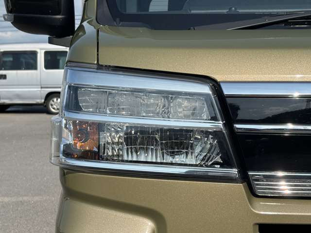 Daihatsu Atrai 9
