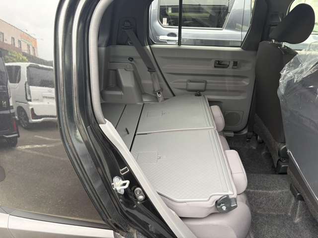 Daihatsu Taft 12