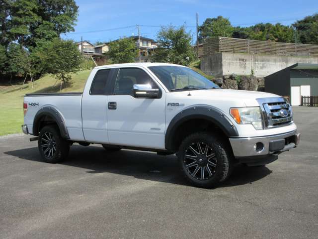 Ford F-150 8