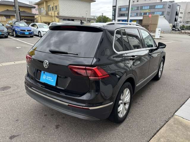 Volkswagen Tiguan 6