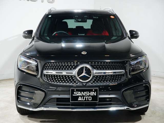 Mercedes-Benz GLB 4