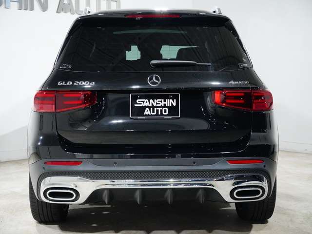 Mercedes-Benz GLB 6