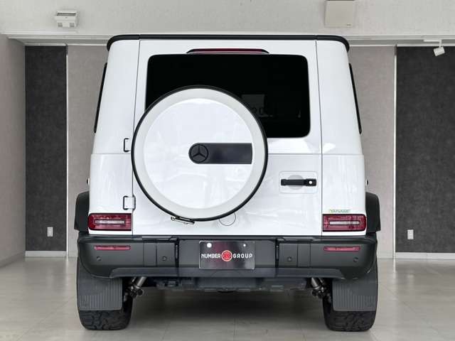 Mercedes-Benz G-Class 3