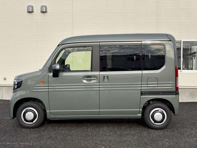 Honda N-VAN 11