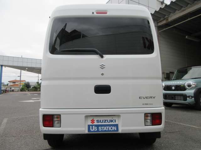 Suzuki Every 9