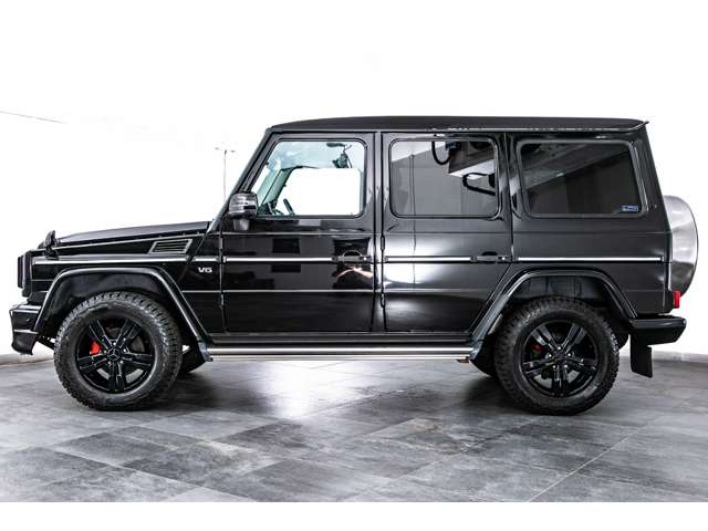 Mercedes-Benz G-Class 9